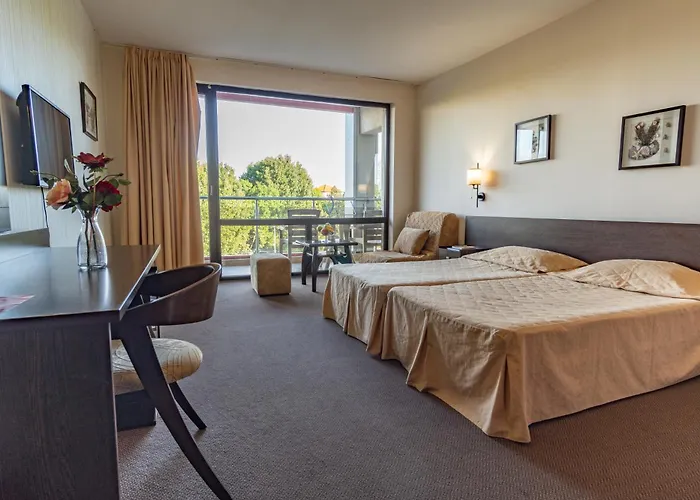 Flamingo Sunny BeachГотель